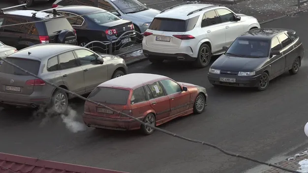 У Луцьку принциповий «бляхар» провчив автохама (відео)