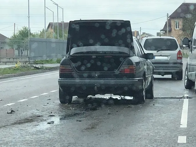 Під Луцьком – аварія: утворився затор (фото)