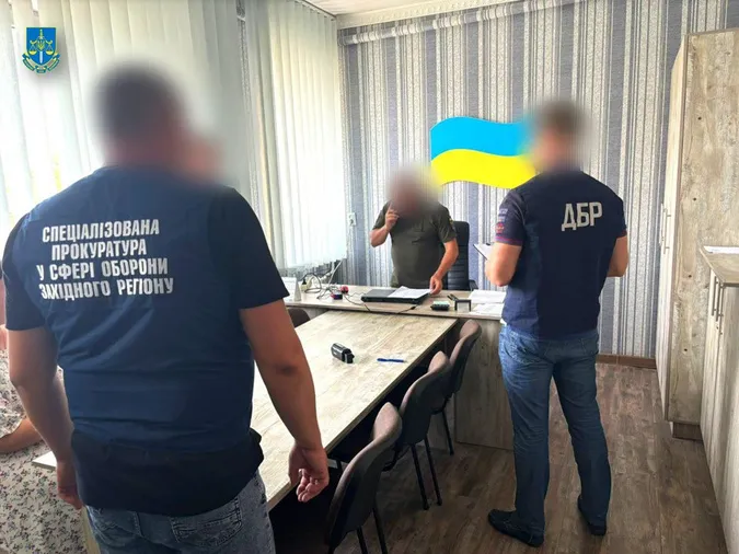 На Волині підполковник «погорів» на закупівлі армійських ліжок (фото)