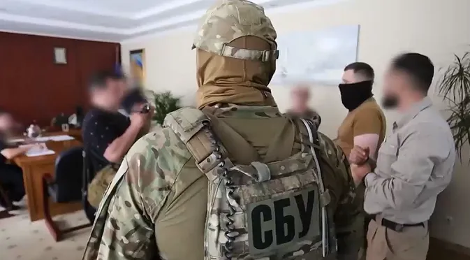 На Волині керівництво ДСНС вимагало хабарі в підприємців, – СБУ (відео)