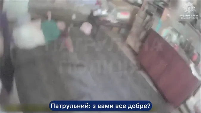 На Волині патрульні врятували жінку в безпорадному стані (відео)