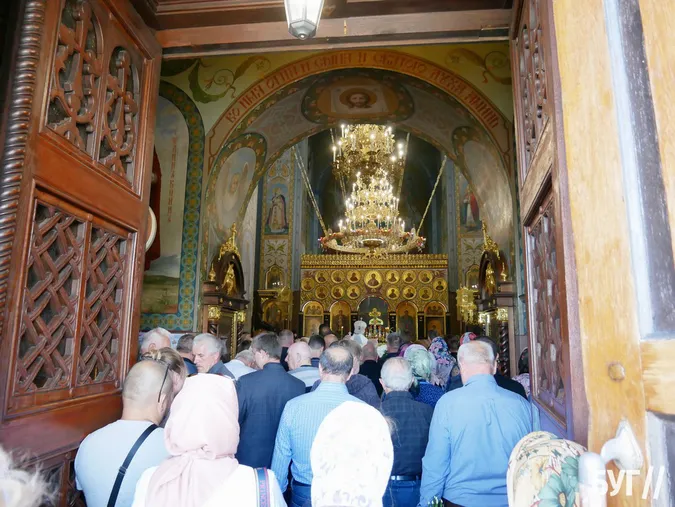 Очолював місто 20 років: Володимир попрощався з Петром Саганюком (фото)
