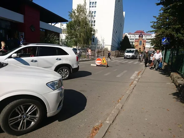 У Луцьку перекрили вулицю Потапова (фото) 