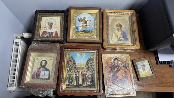 Мешканка Донеччини через Волинь хотіла вивезти за кордон давні ікони