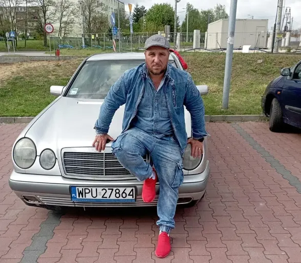 Батько дітей Олександр був за кермом