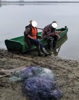 На Волині чоловік з жінкою наловили риби на понад 70 тисяч (фото)