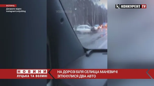 Біля Маневичів – автотроща: на місці працюють медики та правоохоронці (відео, оновлено)