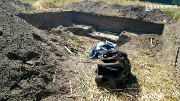 Волинські археологи знайшли унікальні середньовічні монети і посуд (фото)