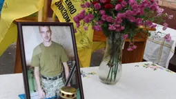 На Волині відкрили памʼятну дошку воїну Володимиру Пахольчуку (фото)