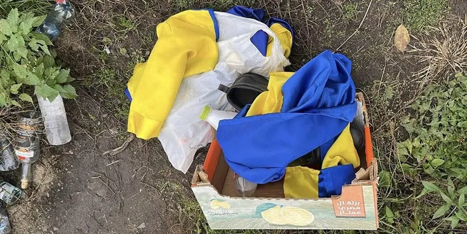 У Ківерцях зловили чоловіка, який викрав прапори з Меморіалу та скверу (фото)