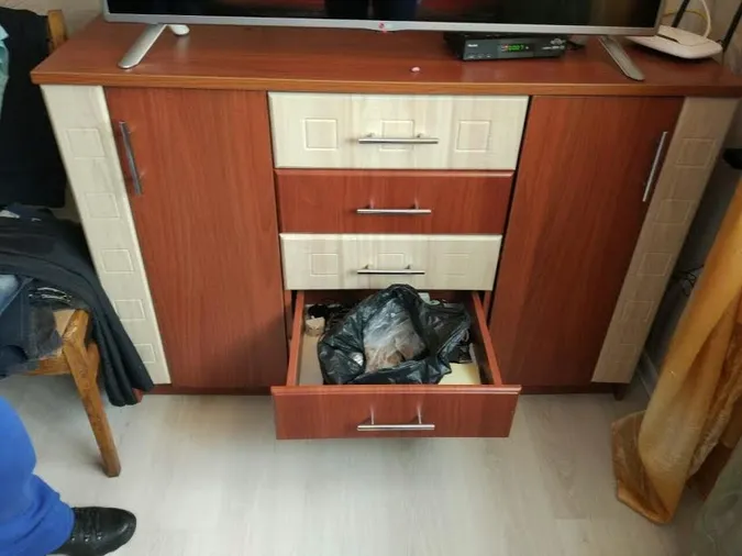 У передмісті Луцька підпільно обробляли бурштин (фото)