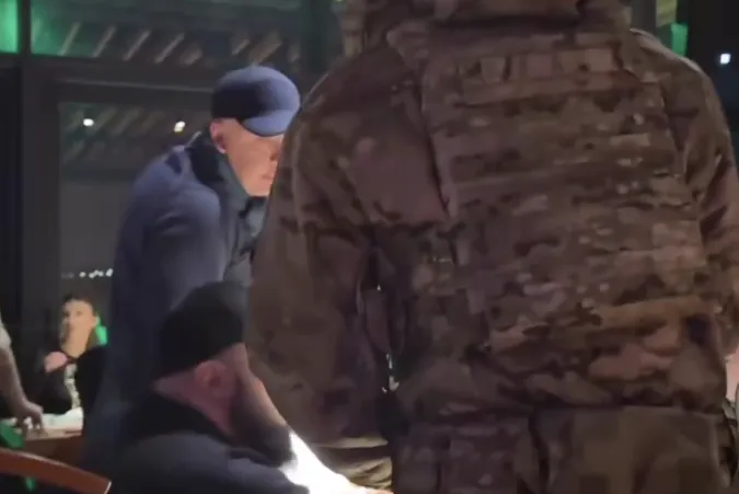СБУ та ТЦК перевіряють ресторани в Києві (відео)