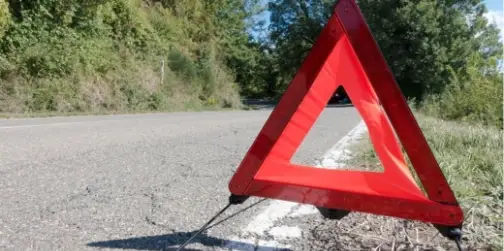 У Луцьку біля Дачного – жахлива аварія за участі поліцейського авто (відео)