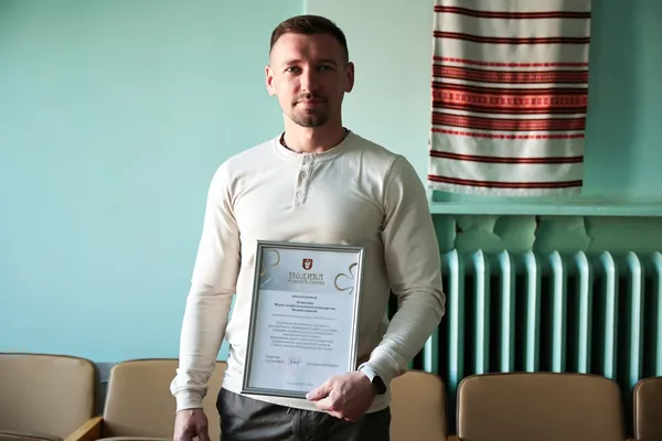 У Луцьку до Міжнародного дня музеїв нагородили працівників музейної сфери області (фото)