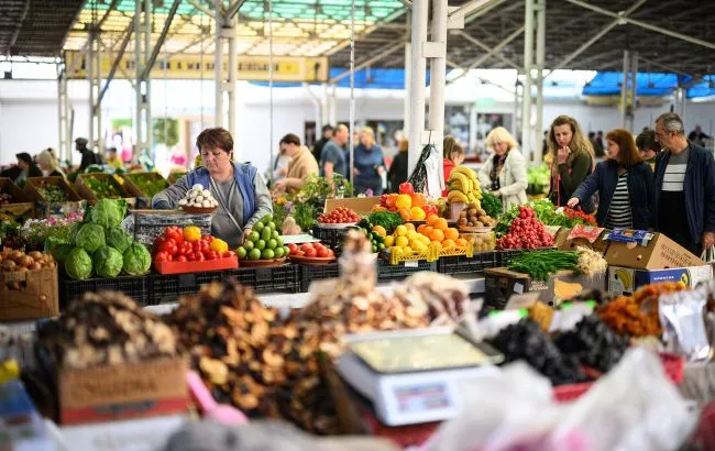 Ціни в Україні знову зростуть: які продукти подорожчають найближчим часом