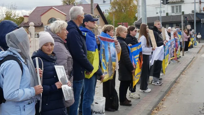 У Володимирі відбулася акція на підтримку полонених і зниклих безвісти захисників (фото)