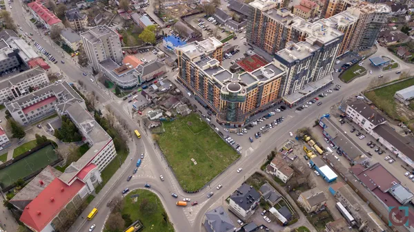 Бізнес, житло, авто: суддя з Луцька відсуджує в ексдружини все, що записав на неї
