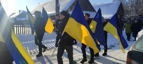 На Волині провели в останню путь захисника Валерія Демуся (фото)