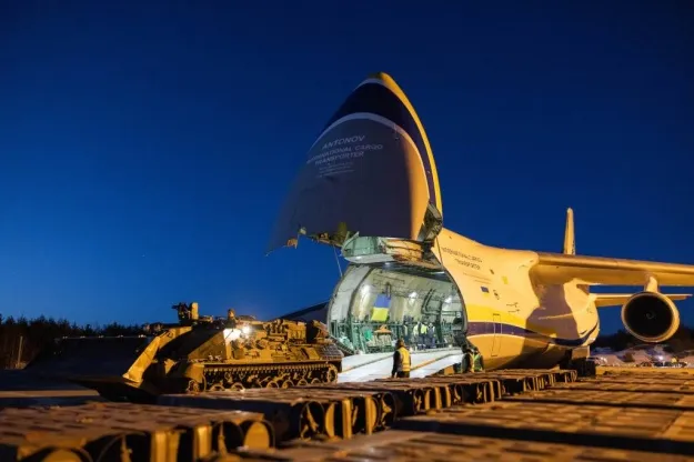 Україна отримала від Норвегії вісім танків Leopard 2 (фото)