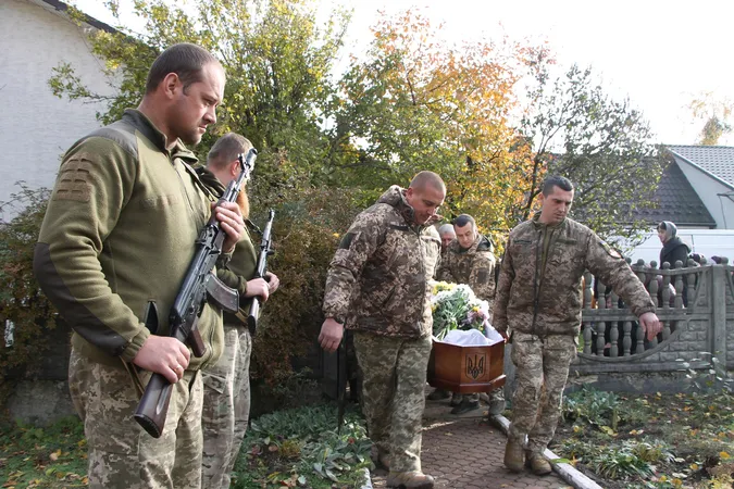 На Волині попрощалися із 46-річним воїном Володимиром Євпаком (фото)