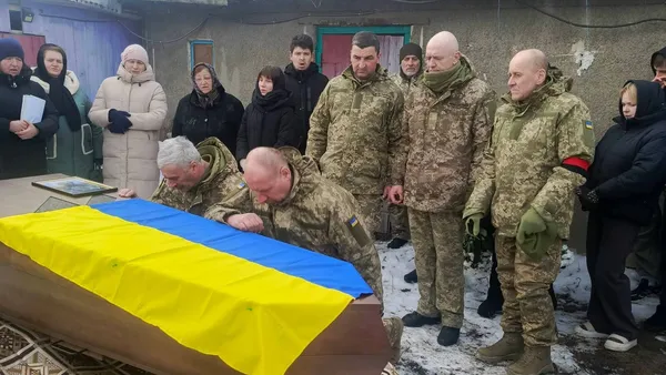 Загинув у день свого 27-річчя: на Волині попрощалися зі штурмовиком Станіславом Ядловським