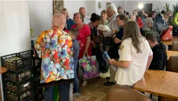 У Луцьку почали роздавати продовольчу допомогу від ООН (фото, відео)