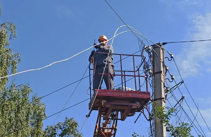На Волині відновили електропостачання 91 тисячі споживачів (відео)