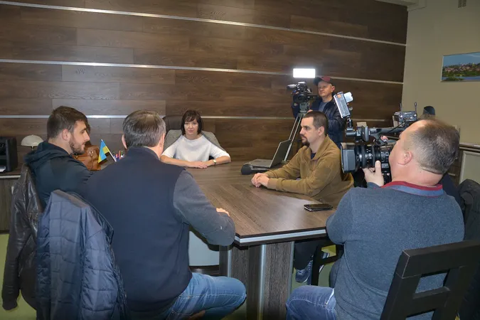 Немає конкретики, – Ірина Вахович відмовилася скликати позачергову сесію