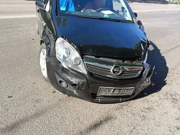 Автооргія по-луцьки: через п'яного водія поцілувалися чотири автівки (фото)