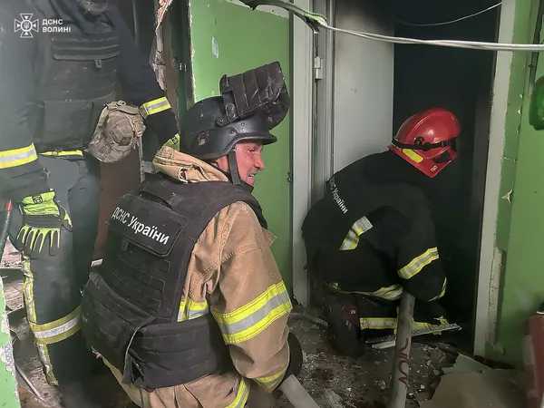 Там нема живого місця: як волинські рятувальники виконують завдання у Лиманській громаді на Донеччині (фото)