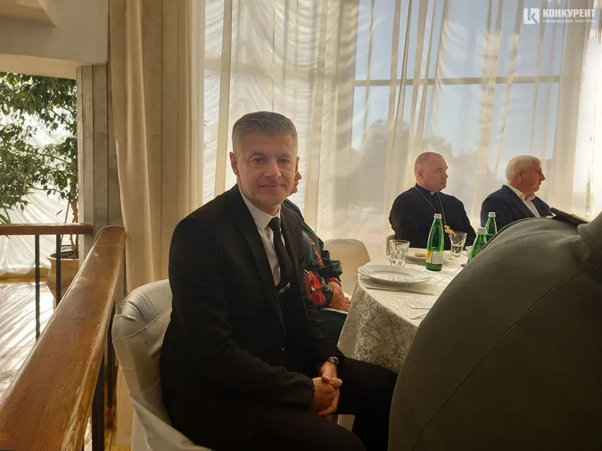 У Луцьку стартував третій Молитовний сніданок (фото)