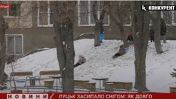 Луцьк засипало снігом: як довго триматиметься мороз (відео)