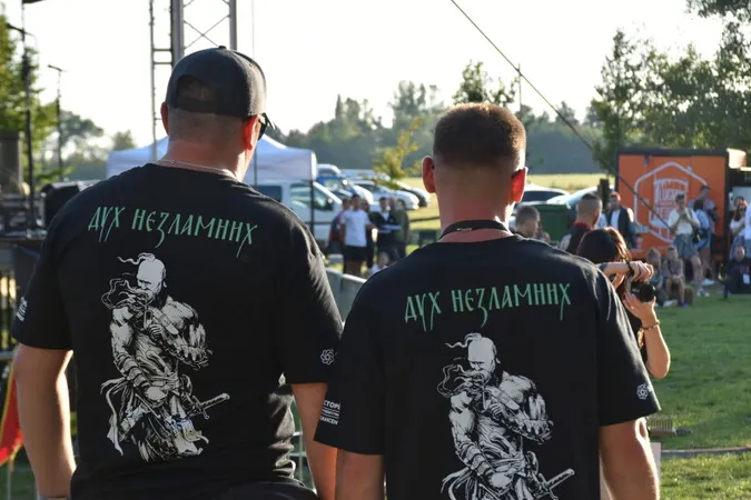 «Дух незламних»: як на фестивалі під Луцьком збирали на бригаду «Любарт» (фото)
