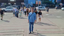 Дискримінація незрячих? – у Луцьку пройшла нова хода безбар’єрності (фото)