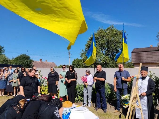 На Волині попрощалися з воїном Миколою Кузнєчихіним