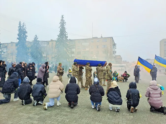На Волині попрощалися із загиблим бійцем Олексієм Олексюком (фото)