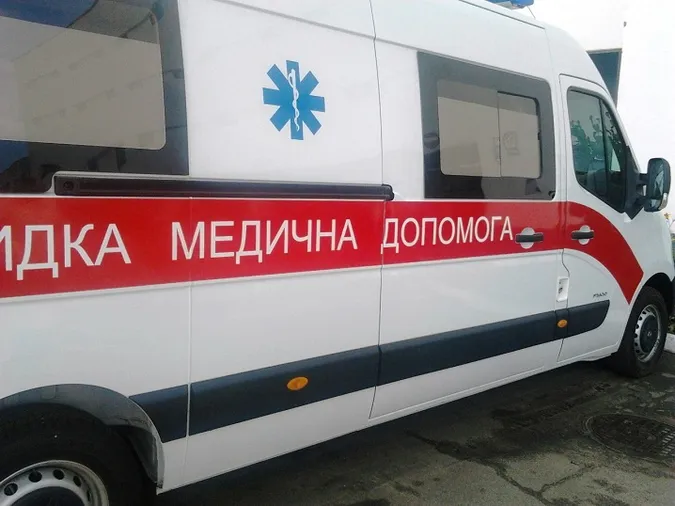 Раптово стало зле: у Маневичах на автостанції помер чоловік