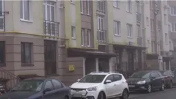В Липинах з вікна багатоповерхівки вистрибнув військовий (відео)