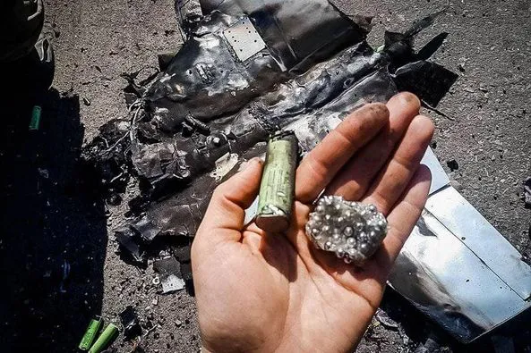 На Луганщині строковик з автомата збив безпілотник рашистів (фото, відео)