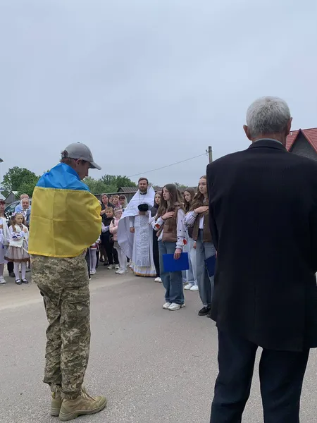 Сльози щастя і радість: удома зустріли звільненого з полону волинянина Андрія Войчука
