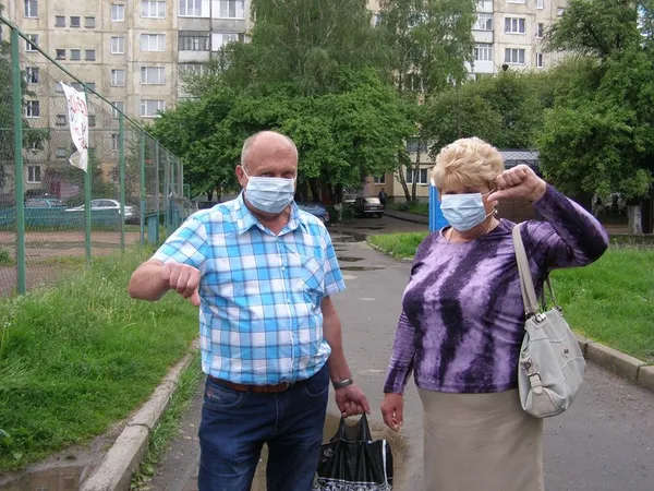Лучани просять владу повернути місту чисте повітря (фото)