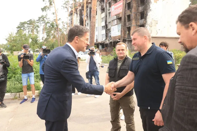 Прем'єр Нідерландів Рютте відвідав Ірпінь (фото)