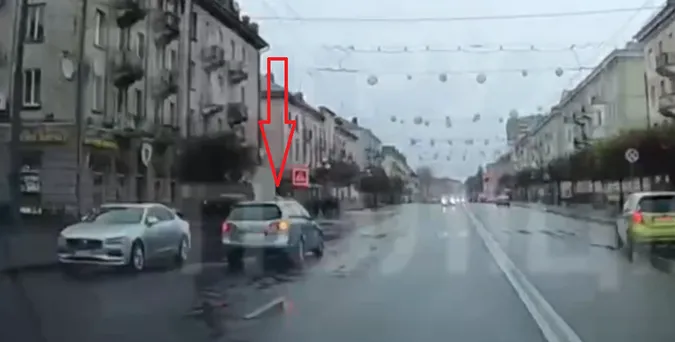 Їхав по «зустрічці»: у центрі Луцька зловили п'яного водія (відео)