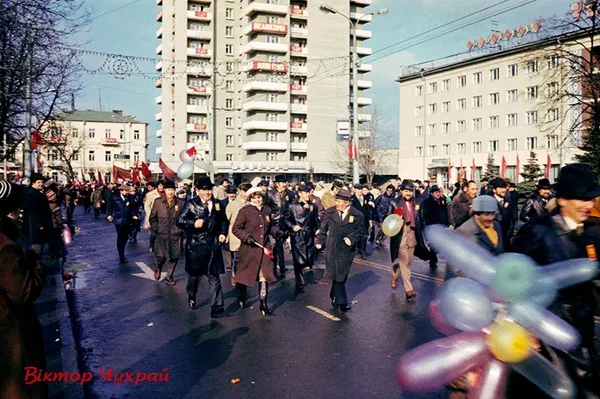 Як у Луцьку святкували 1 травня у радянські часи (фото)