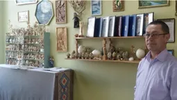 "Волинський Фаберже" різьбить візерунки по яєчній шкарлупі (фото)