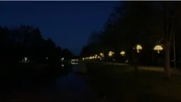 Теплий вечір у Луцьку: як навесні зустрічає відвідувачів центральний парк (фото)