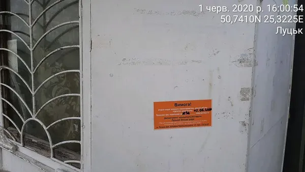 Власникам кіосків на Замковій треба довести законність їх розміщення (фото)