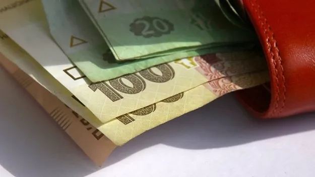 Більше 80 лучан отримають грошову допомогу від міськради