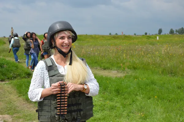 Як губернатор Волині «відстрілявся» перед журналістами з «калаша» (фото, відео)