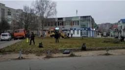 У Луцьку знесли стару огорожу біля «Гостинця» (фото)